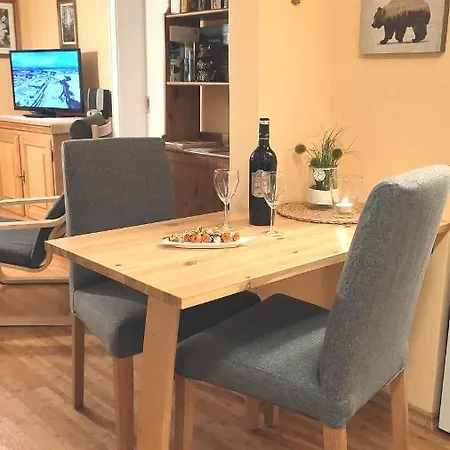 公寓 菲沃霍尔姆斯公寓 *