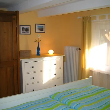 公寓 菲沃霍尔姆斯公寓 *